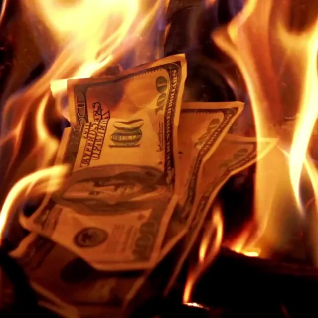 Marketing budgets held steady at 7.7% of company revenue for 2025, marking an end to recent declines. But that doesn't mean CMOs have money to burn. As spending priorities shift, agency and labor budgets are being trimmed while more investment flows to paid media, even as rising costs challenge the ROI.
https://loom.ly/rYovxIs